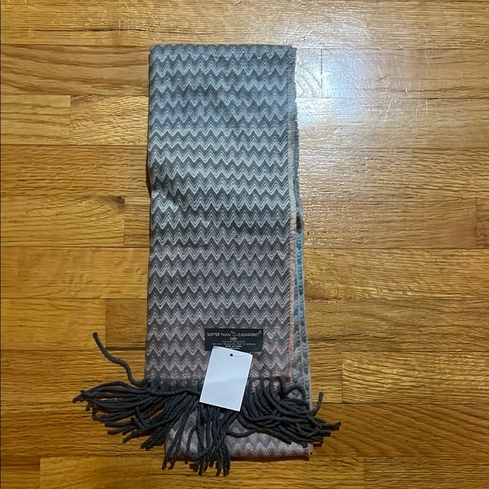 Gray Chevron Patterned Scarf